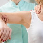فیزیوتراپی شانه یخ زده